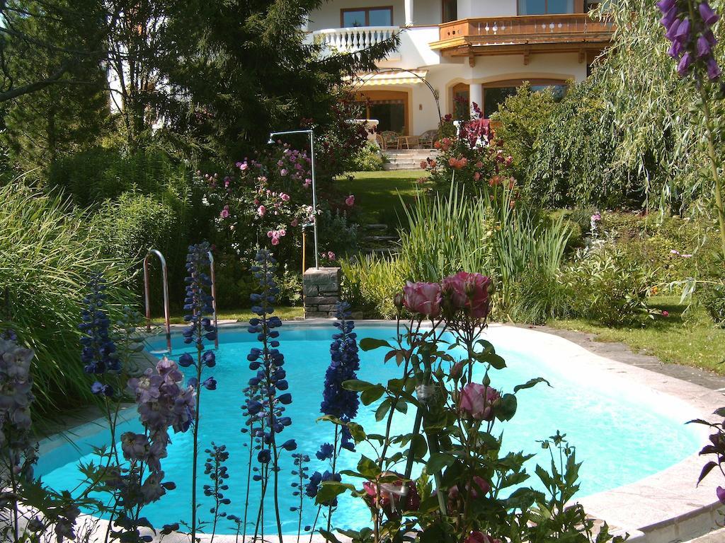 Landhotel Eva Kirchberg in Tirol Luaran gambar