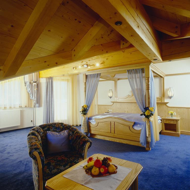 Landhotel Eva Kirchberg in Tirol Bilik gambar