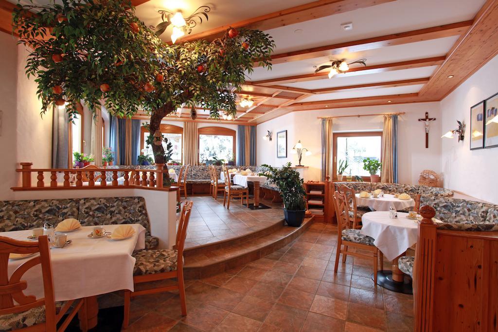 Landhotel Eva Kirchberg in Tirol Luaran gambar