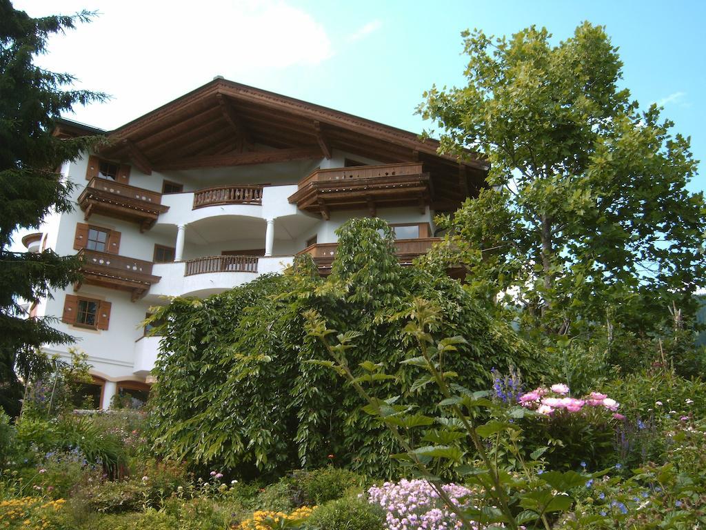 Landhotel Eva Kirchberg in Tirol Luaran gambar